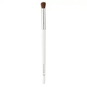 E.L.F. Blending Eye Brush, Makeup Brush For Eyeshadow & Eyeliner, Creates A Natural Finish, Made With Synthetic Bristles, Vegan & Cruelty-Free