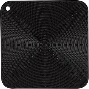 Le Creuset Silicone Surface Protector, Black Onyx