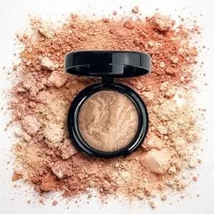 K'Apeine Baked Powder Foundation, Oil Control Correcting Foundation Matte Natural Finish Smooth Lightweight Setting Powder Palette Brighten Color Correcting Powder Foundation For Women-02#